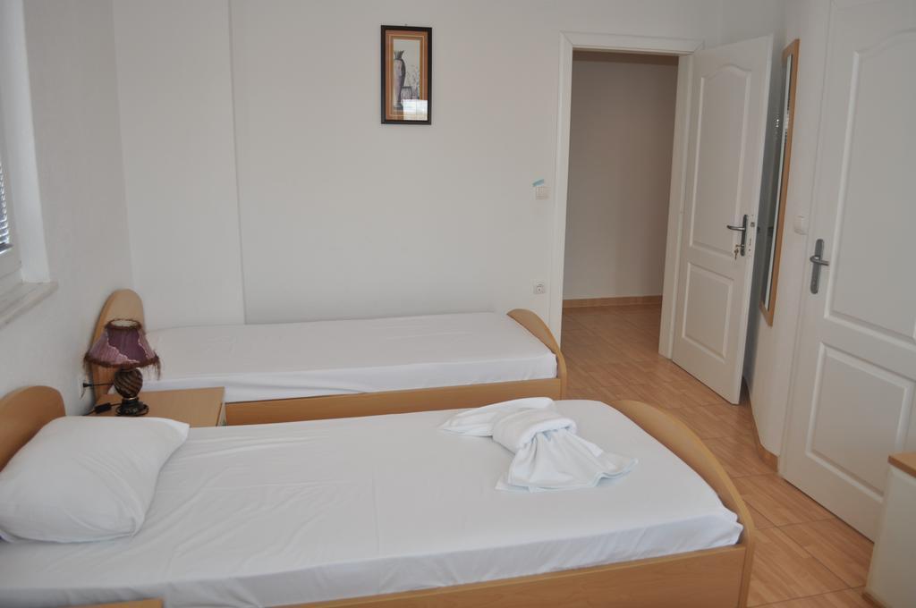Guest House Miranda Ohrid Ngoại thất bức ảnh